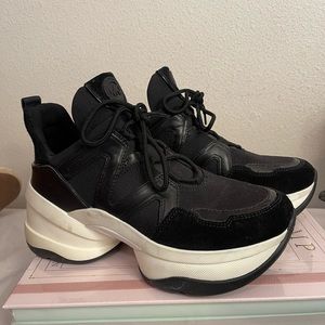 Michael Kors Olympia Tenis Shoes